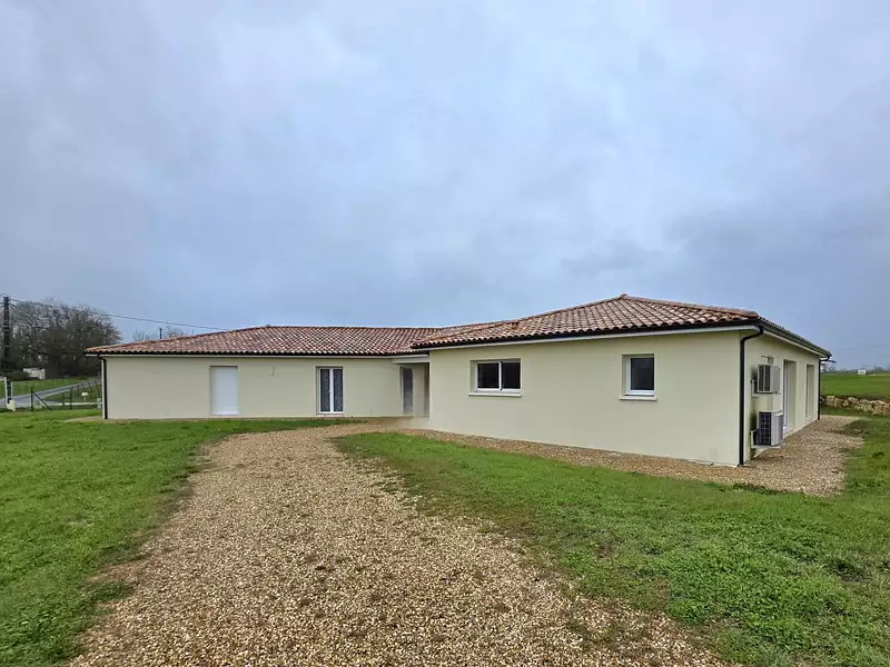 Maison, 325 m²