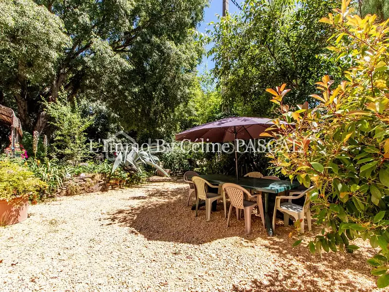 Maison, 159 m²