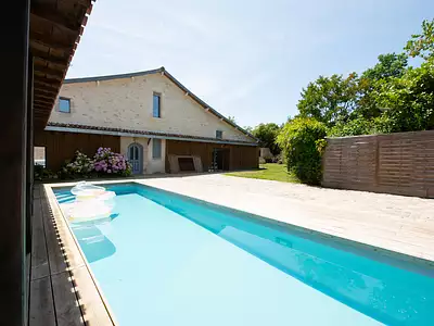 Maison, 296 m²