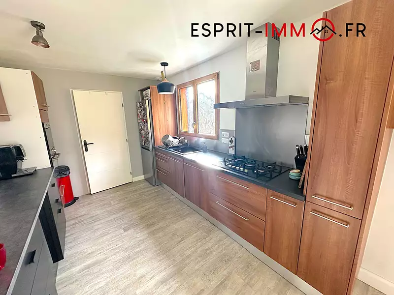 Maison, 141 m²