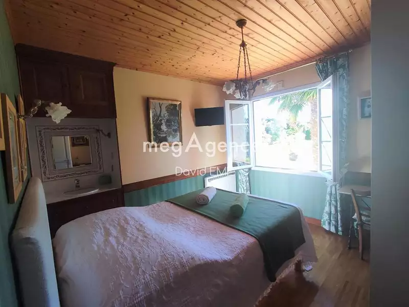 Maison, 167 m²