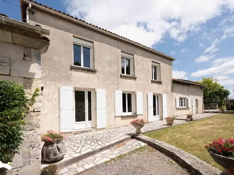 Maison, 154 m²