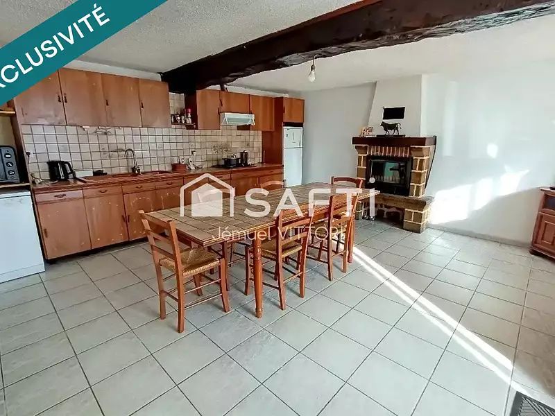 Maison, 165 m²