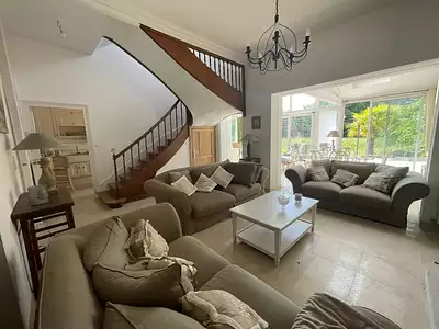 Maison, 236 m²