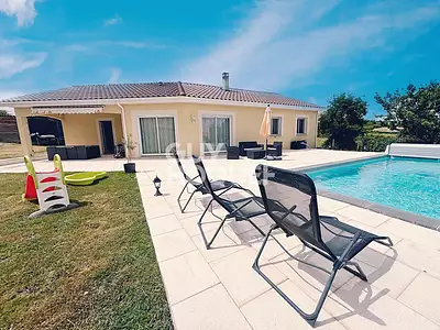 Maison, 153 m²