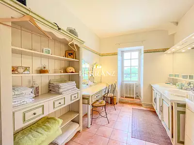 Maison, 478 m²