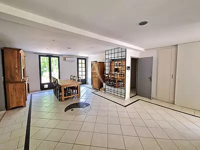 Maison, 258 m²