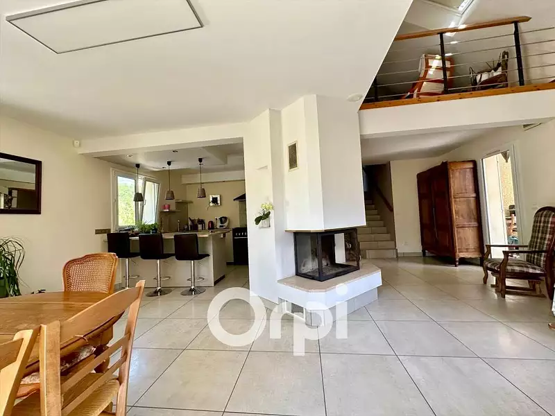 Maison, 152 m²