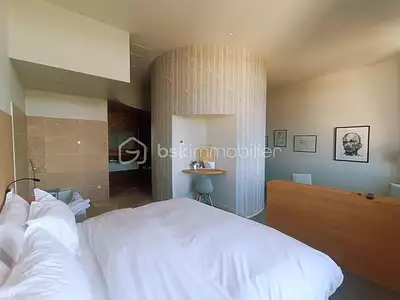 Maison, 650 m²