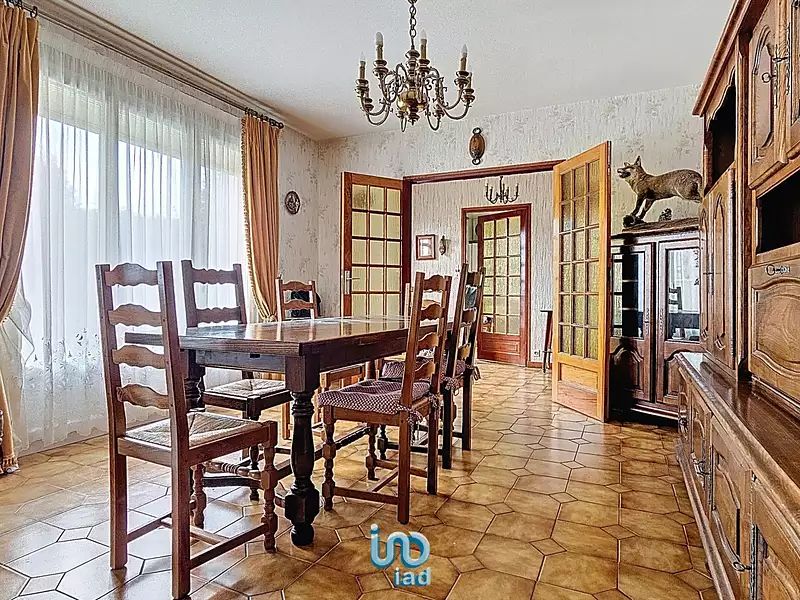 Maison, 190 m²