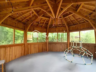 Maison, 374 m²