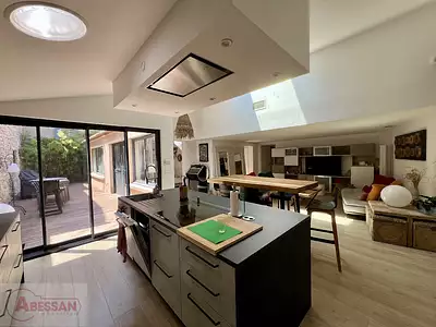 Maison, 174 m²