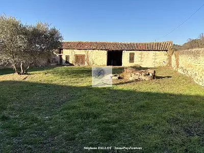 Terrain, 770 m²