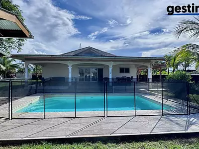 Maison, 117 m²