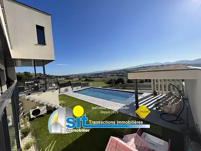 Maison, 170 m²