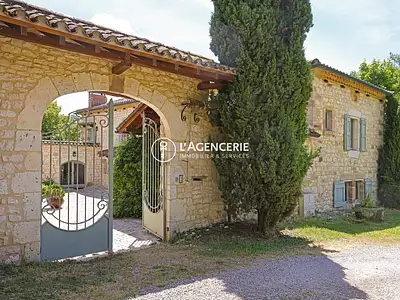 Maison, 414 m²