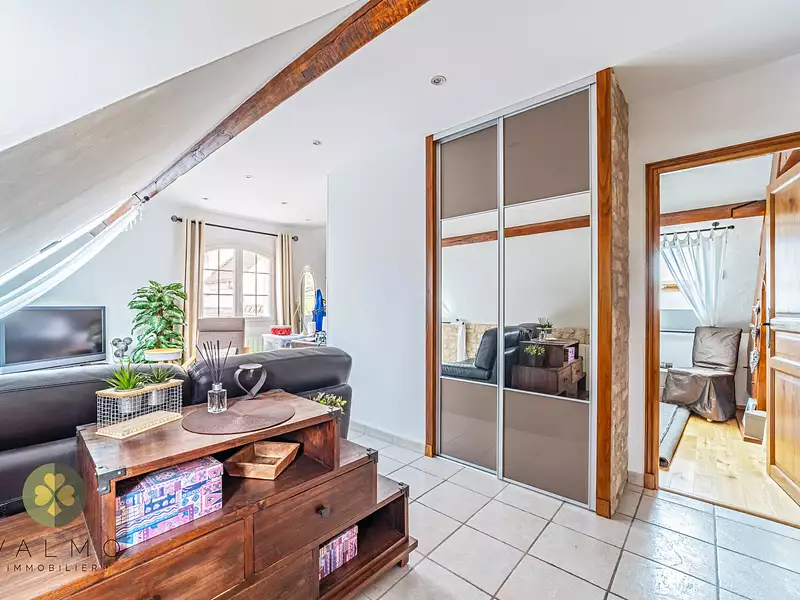 Maison, 266 m²