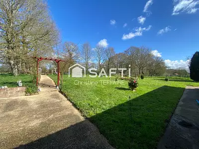 Maison, 230 m²