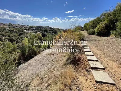 Terrain, 4 811 m²