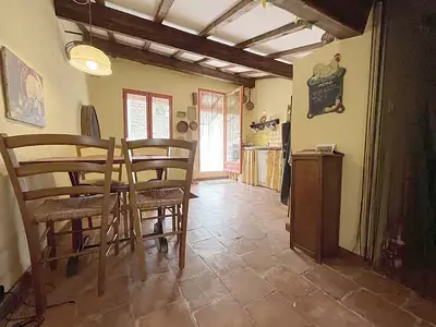 Maison, 77 m²