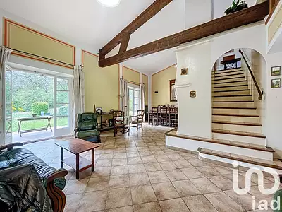 Maison, 251 m²