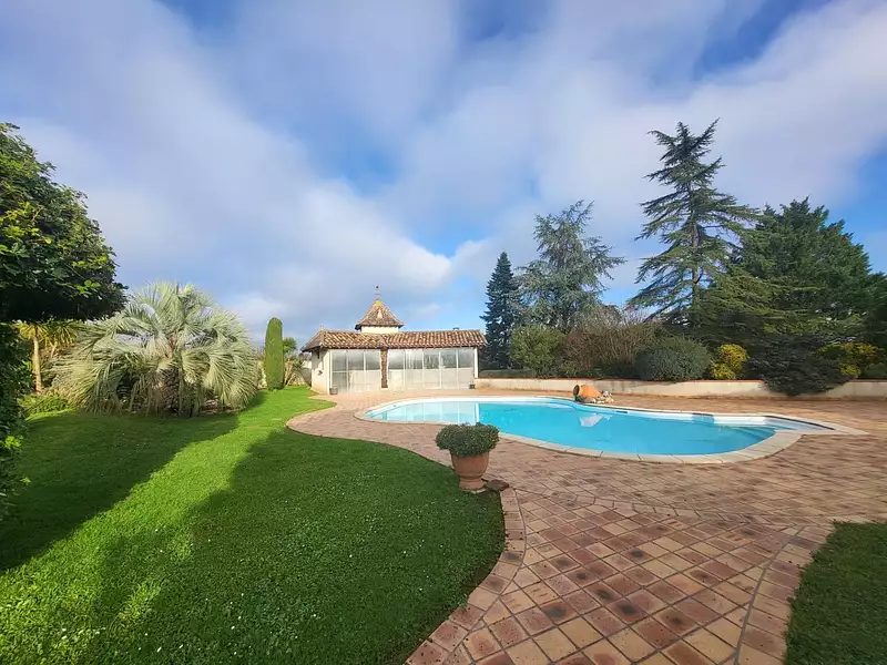 Maison, 430 m²