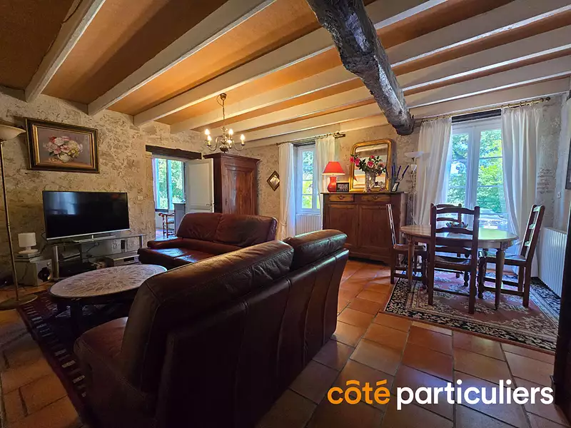 Maison, 219 m²