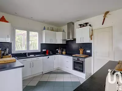 Maison, 205 m²