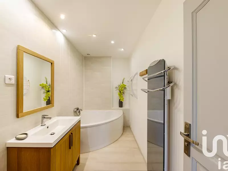 Maison, 186 m²