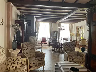 Maison, 239 m²