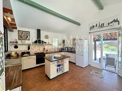 Maison, 170 m²