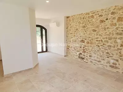 Maison, 163 m²