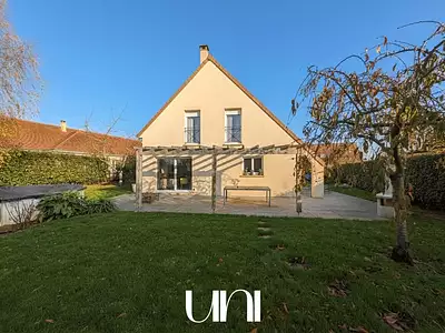 Maison, 220 m²