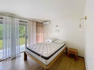 Maison, 221 m²