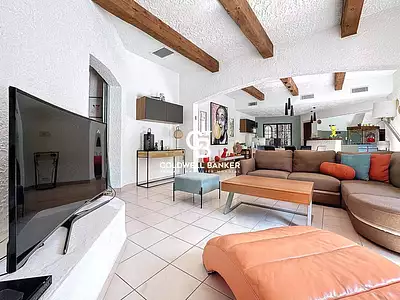 Maison, 180 m²