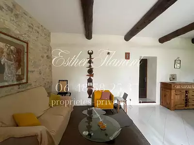 Maison, 242 m²