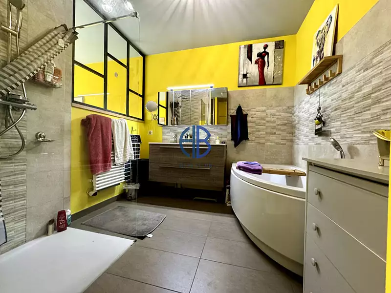 Maison, 106,23 m²