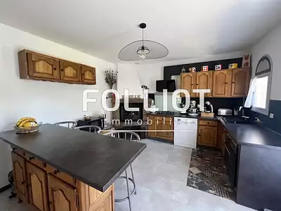 Maison, 177 m²