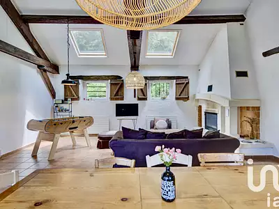 Maison, 233 m²