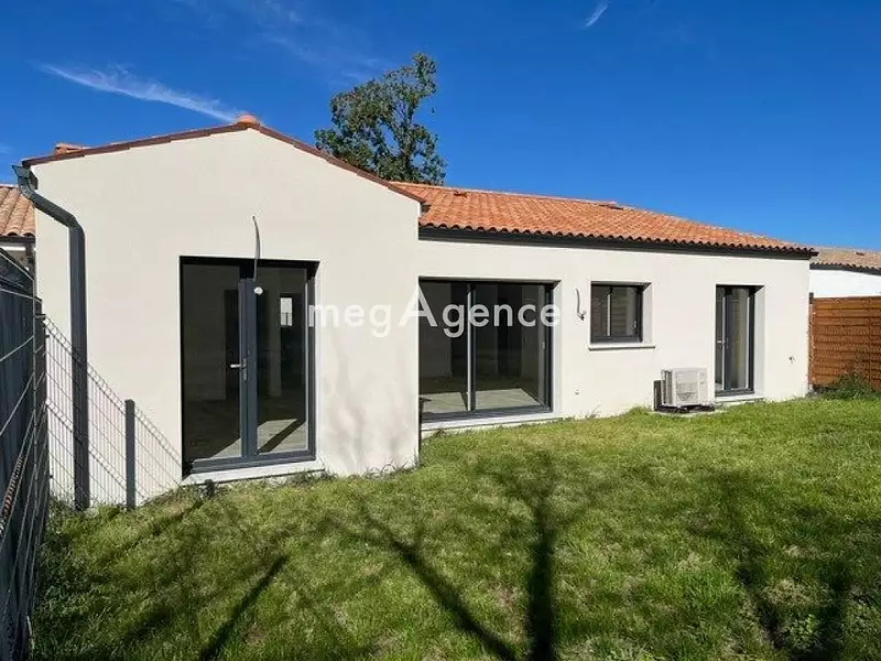 Maison, 122 m²