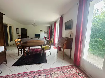Maison, 180 m²