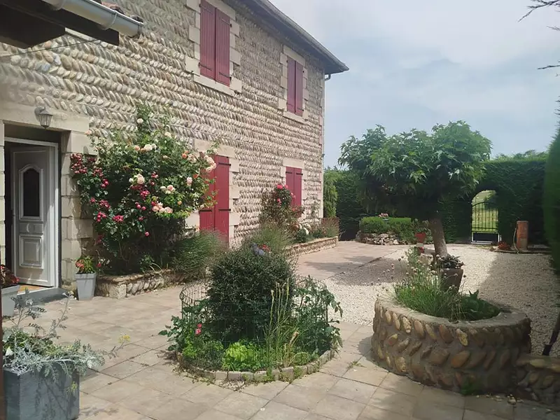 Maison, 200 m²