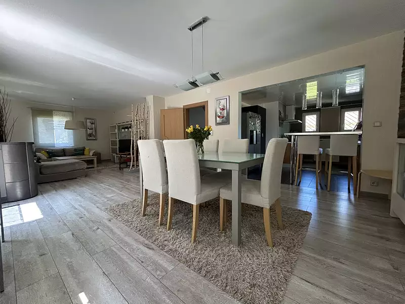 Maison, 142 m²