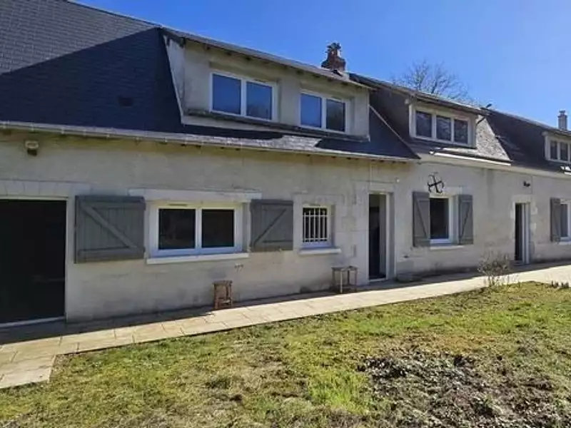 Maison, 225 m²