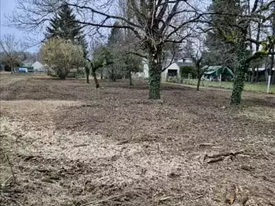 Terrain, 900 m²