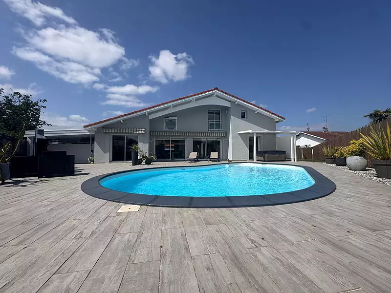 Maison, 172 m²