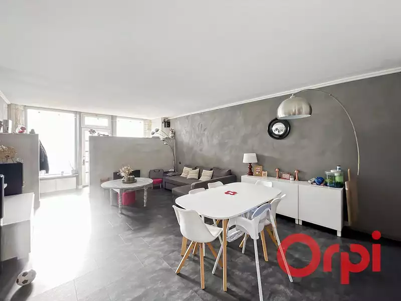 Maison, 112 m²