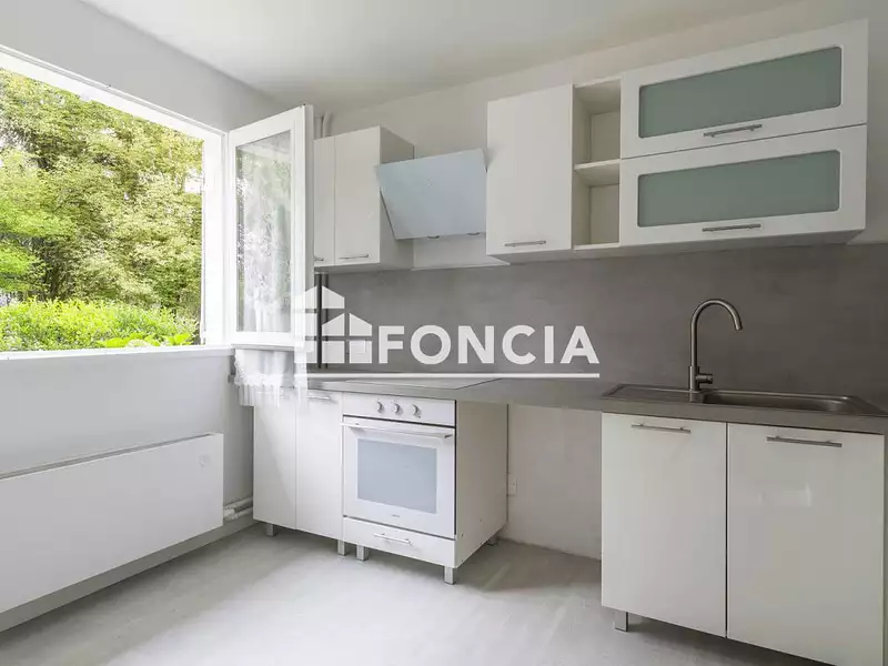 Maison, 94 m²
