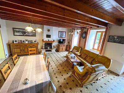 Maison, 153 m²