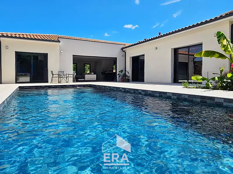 Maison, 160 m²